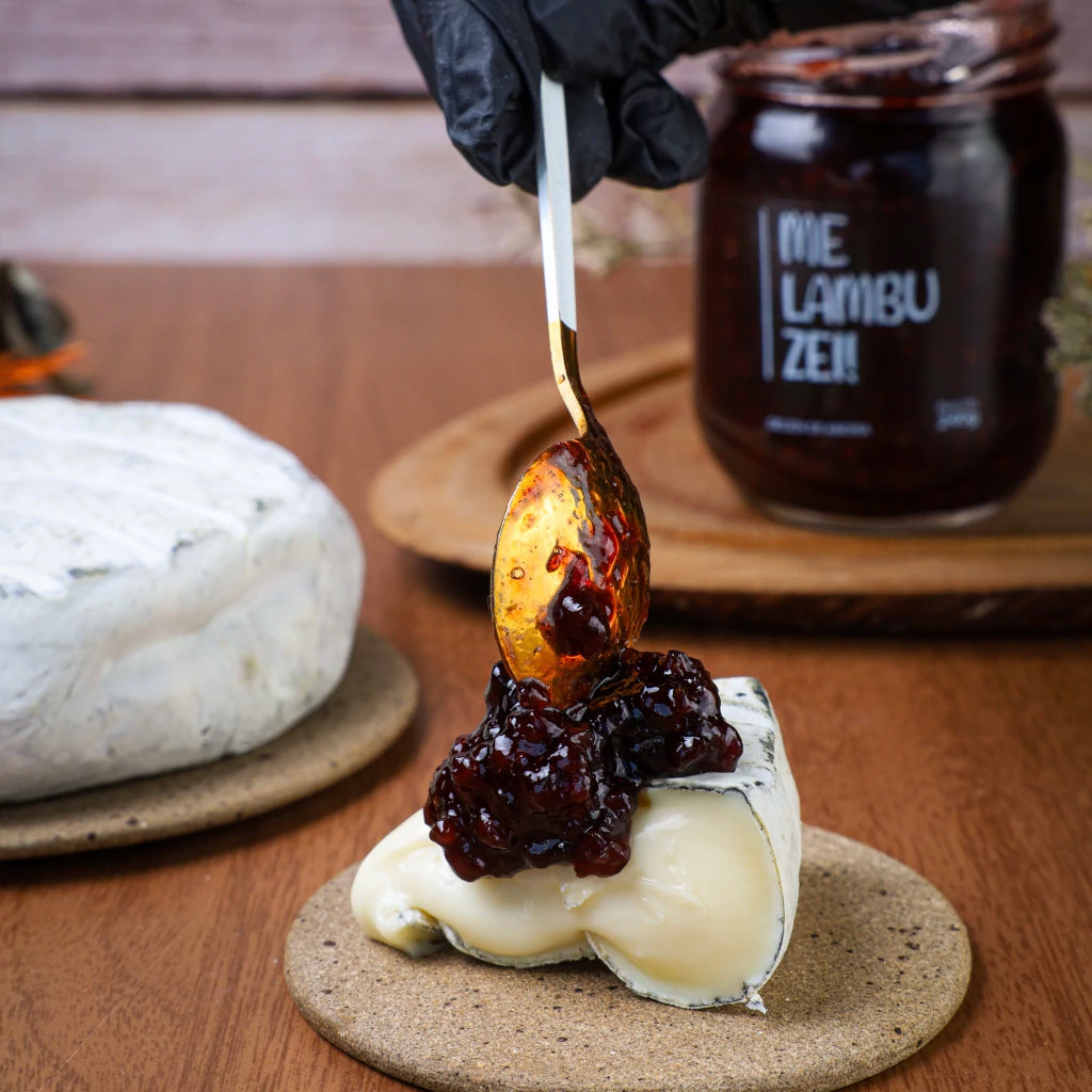 Lua Cheia e Geleia de Amora