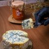 Gorgonzola de colher + Geleia de Damasco